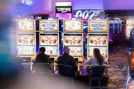 Step-by-step visual guide for installing the 3dbet slot Android app